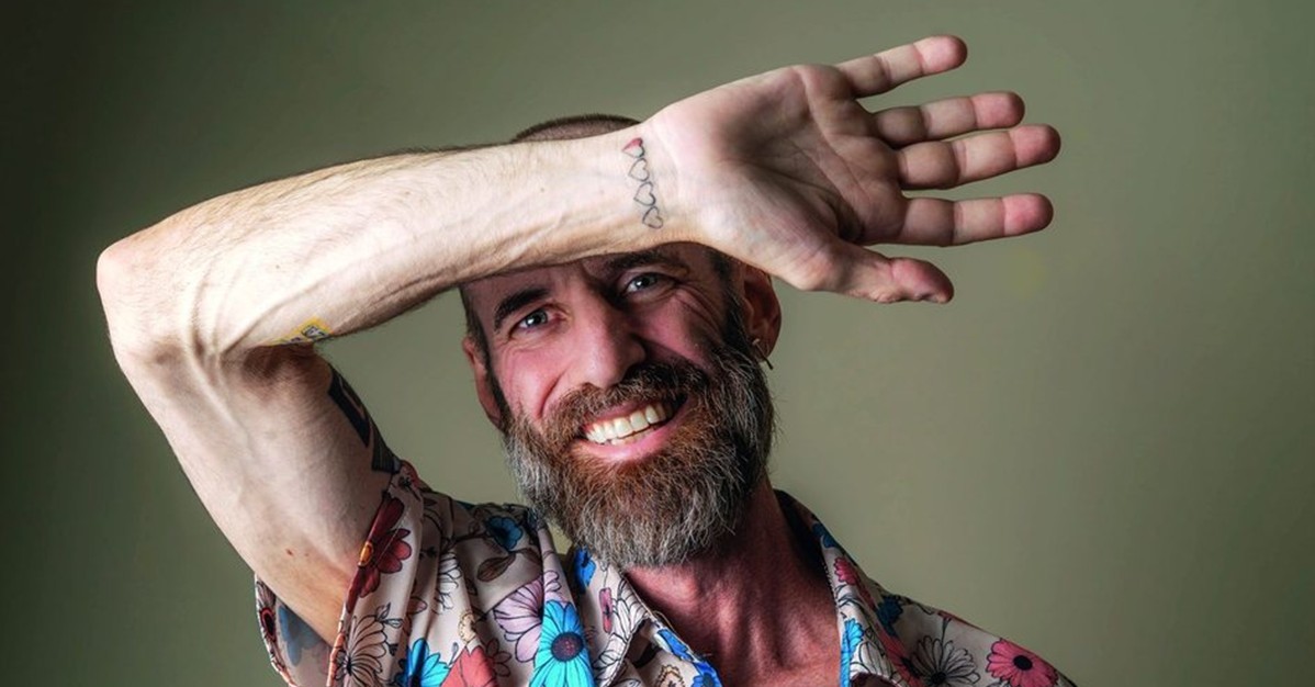 Advogado com câncer promove velório em vida e celebra a vida antes da morte