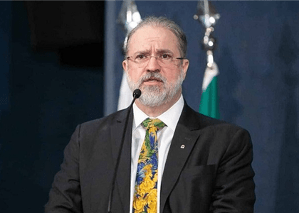 (img)