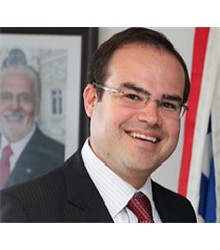 Cacá Leão Cacá Leão