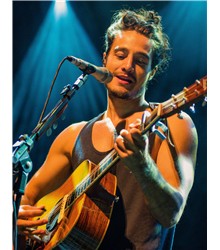 Tiago Iorc Tiago Iorc