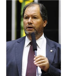 Alceu Moreira