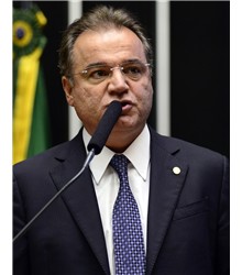 Samuel Moreira