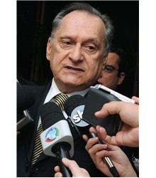 Roberto Magalhães