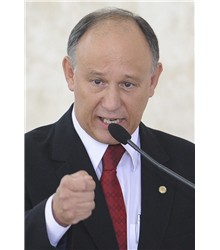 Pepe Vargas