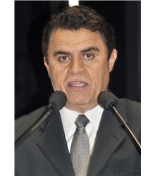 Wilson Santiago Wilson Santiago