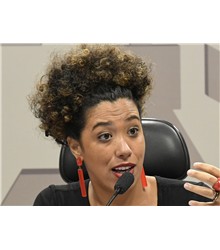 Talíria Petrone