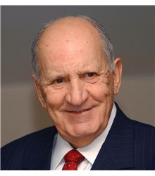 Maurício José Corrêa