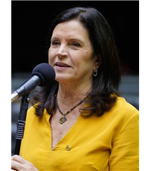 Ângela Amin Ângela Amin