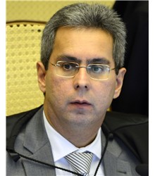 Luiz Alberto Gurgel de Faria Luiz Alberto Gurgel de Faria