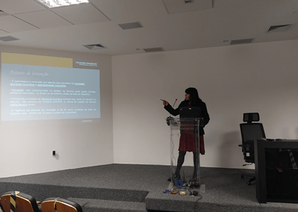 Newton Silveira palestra sobre proteção intelectual das invenções no campo médico